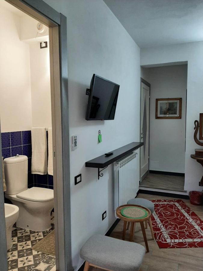 Bed and Breakfast Retro' Beb La Spezia Exterior foto